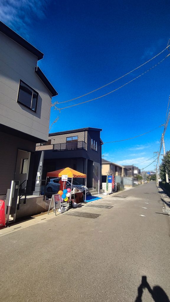 グリーンガーデン浦和中尾5期 お菓子つかみどりイベント開催!