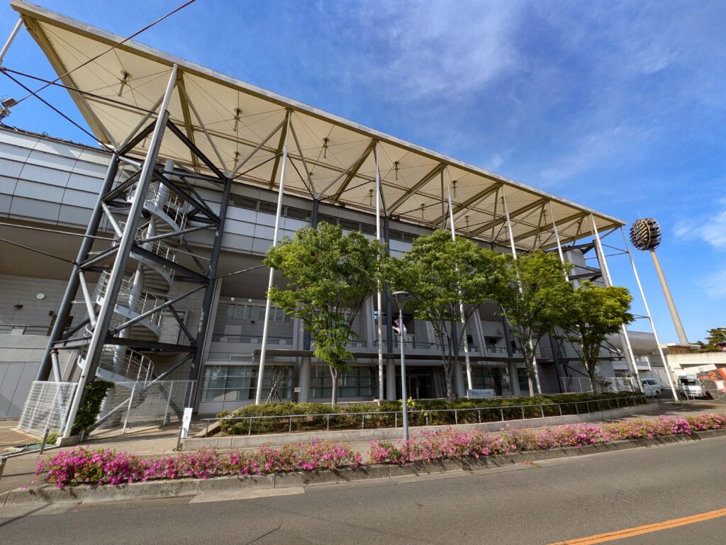 ヒルズ大宮堀の内３丁目　分譲地のアプローチが特徴的な分譲地　